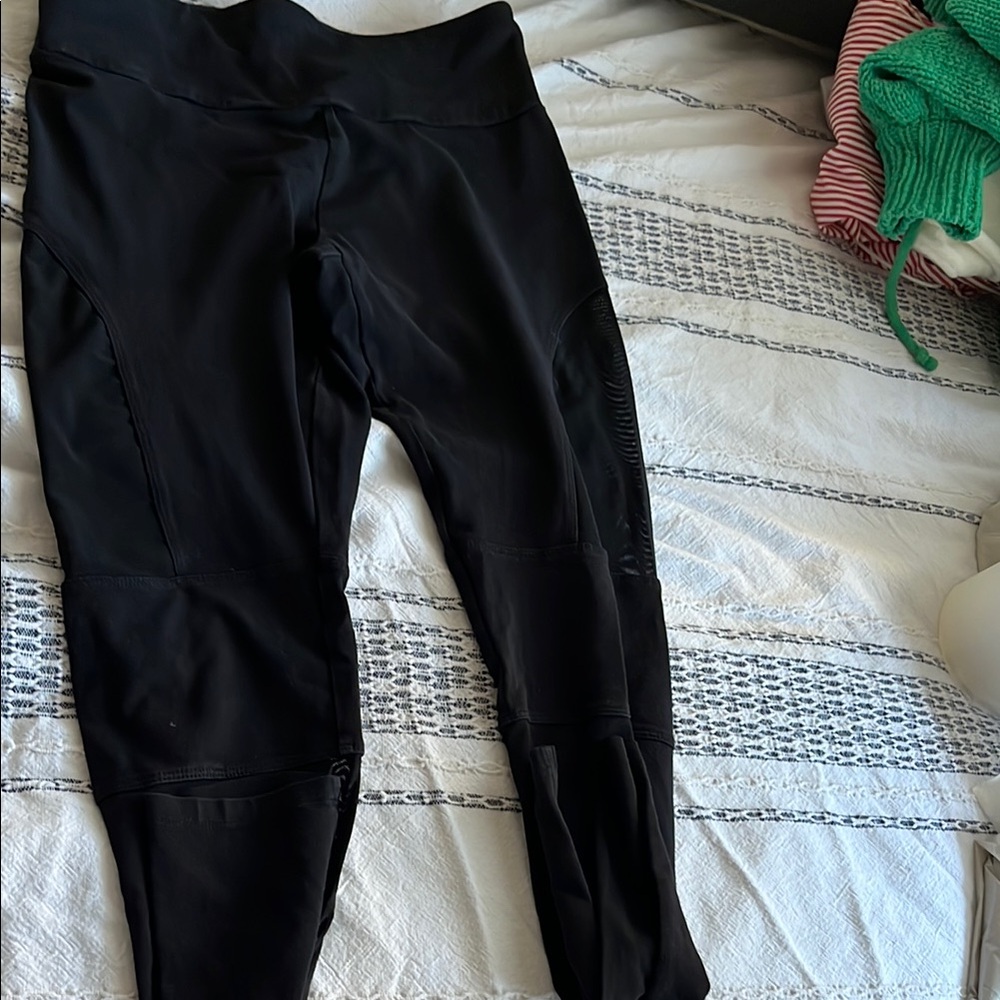 Stylish Black Workout Leggings